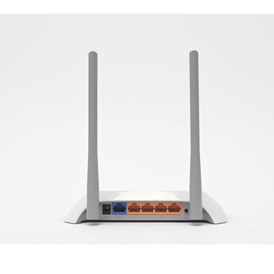 Router Inalámbrico para WISP con Configuración de fábrica personalizable, 2.4 GHz, 300 Mbps, 4 Puertos LAN 10/100 Mbps, 1 Puerto WAN 10/100 Mbps