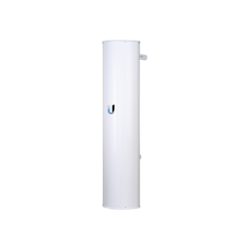 Antena sectorial blindada de 90º de cobertura 5 GHz (5.15 - 5.85 GHz), dividida en 3 bloques de 30º, ideal para alta densidad de suscriptores