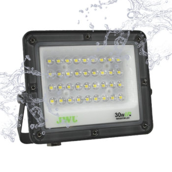 Reflector Tipo Lupa 200 W / Flujo luminoso 20 000 lm / 110 - 240 Vca~ 60Hz / Dimensiones 378 x 280 x 25mm / Uso en exterior IP66.