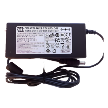 Fuente de Poder Regulada 12 Vcc / 3.3 Amp. / Conector 5.5 mm / Recomendado para DVR´s y PTZ TURBOHD