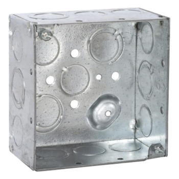 Caja Cuadrada Galvanizada  de 4" x 4", profundidad de 2 1/8". Cuenta con 10 KO de 1/2" y 6 TKO (1/2" - 3/4"))