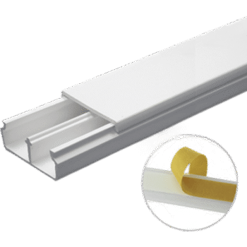 Canaleta en color blanco de PVC auto extinguible, con divisón 35 x 17, tramo de 6 pies, con cinta adhesiva (5301-21252)