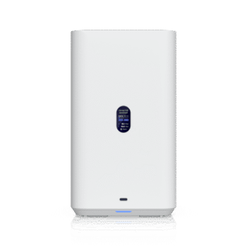 NAS Compacto de Escritorio / 2 Bahías 3.5" SATA / Puerto 2.5 GbE / USB-C 5 Gbps / PoE++ 60 W / Pantalla LCD 1.47"