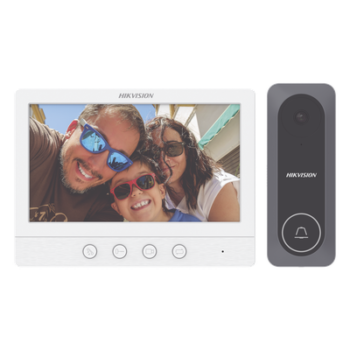 Kit de Videoportero / Pantalla LCD 7" / 720p / Gran Angular 130° / Frente de Calle IR 3 m (9.8 ft) / Conexión 4 Hilos / 3 Monitores / 2 Frentes de Calle