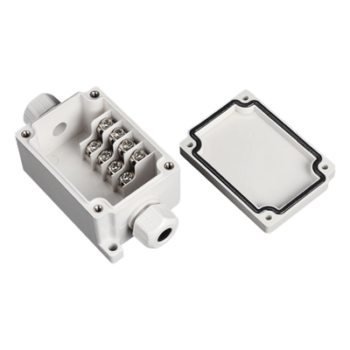 Caja de Conexión Exterior / 4 Líneas / IP66 / 110 VCA 3 A / -40 a +120 °C / 102 x 50 x 40 mm