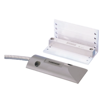 Contacto Magnético de Uso Rudo / Soporte en L Ajustable / Cable Blindado 60 cm (23.6 in) / Gap 60 mm (2.36 in) / Sellado con Epóxico / NC 28 VDC