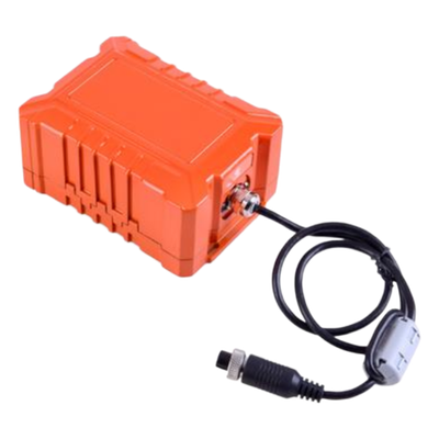 Caja de Almacenamiento Ignífuga / 64 GB / Resistencia al Fuego 15 min @ 1100 °C / Impermeable 24 h @ 100 m (328 ft) / Impacto 100 Gs @ 50 ms / Antiaplastamiento 100 KN / USB Conector de Aviación