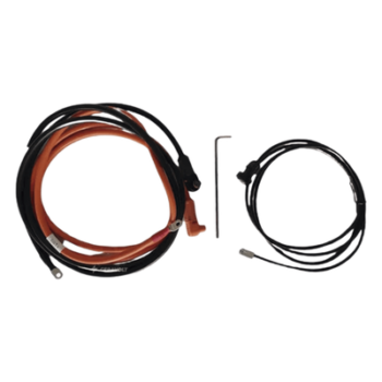 Cable de Comunicación y Alimentación / Conexión ARK2.5LA1 a Inversor SPF3000TLLVM-48P / Transmisión de Datos y Energía / Conectores Precisos
